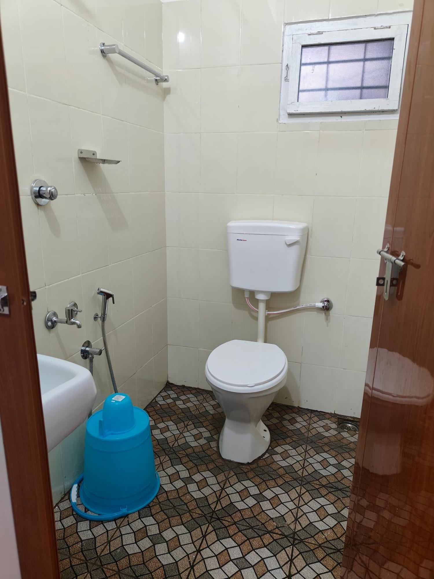 Hotel Nova Kochi Екстер'єр фото